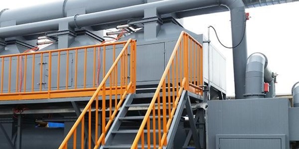 判別小型生活垃圾焚燒爐效果 廢氣處理廠家耀先環(huán)境來教您