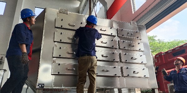 廠家離不開的活性炭吸附裝置，耀先環(huán)境15年經(jīng)驗廠家直銷